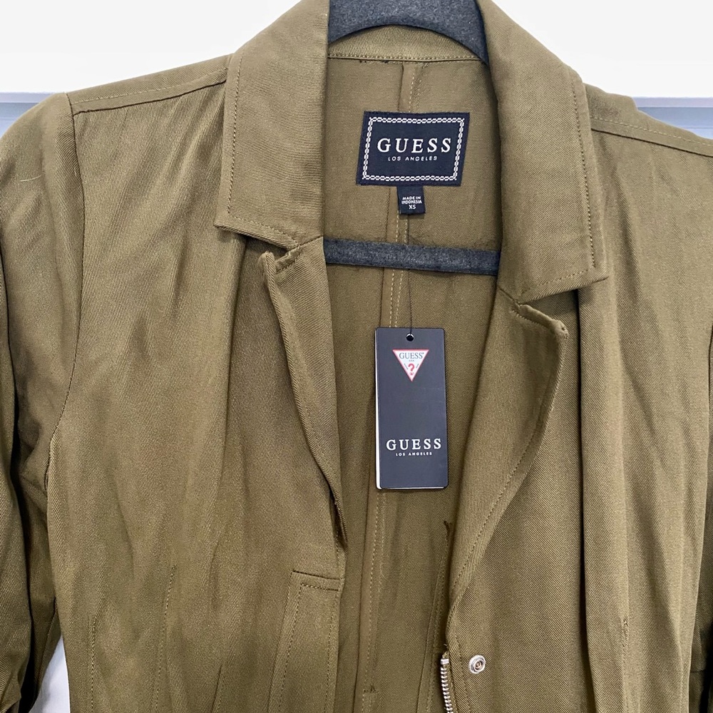 Guess Shacket - Picture 3 of 6